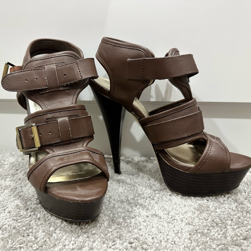 Guess heels